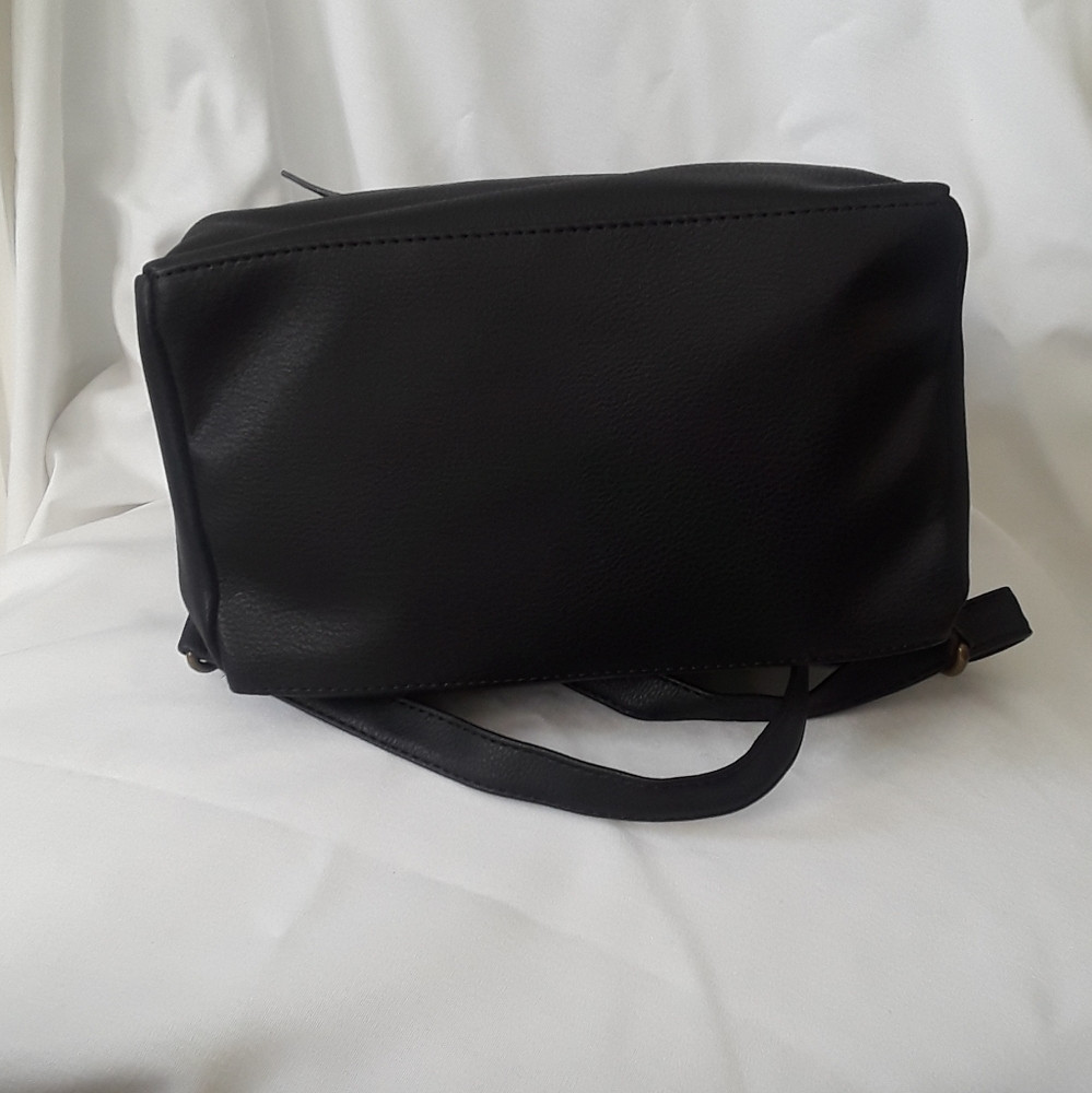 Leather Backpack - Picture 5 of 5